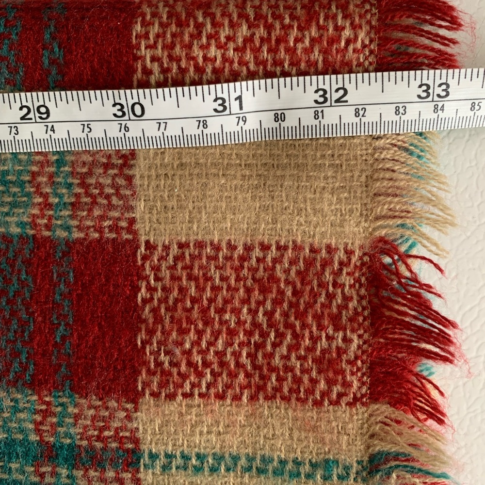 Scarf Rustic Country Colors Red Tan and Green Lightweight with Fringe - Picture 4 of 8